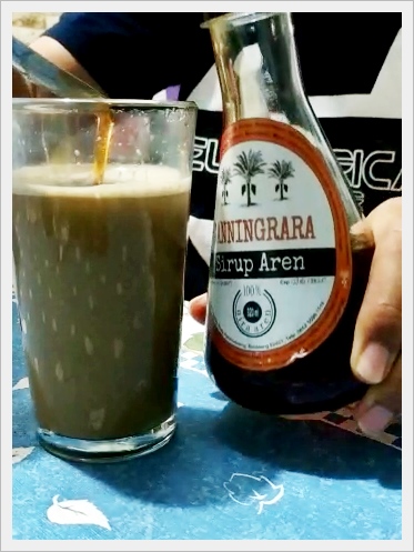 Canningrara sebagai teman minum kopi.