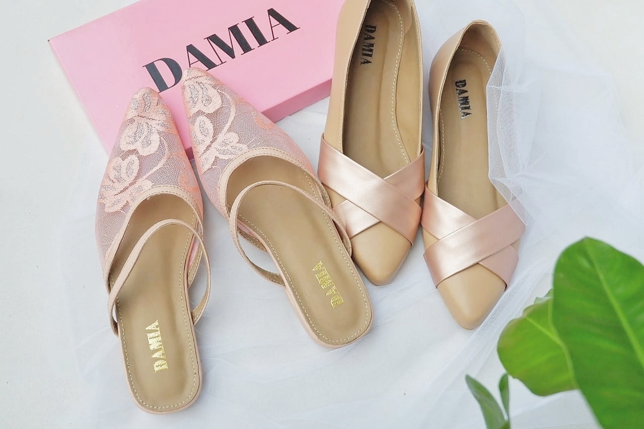 Damia Shoes memiliki berbagai model sepatu wanita sesuai kebutuhan