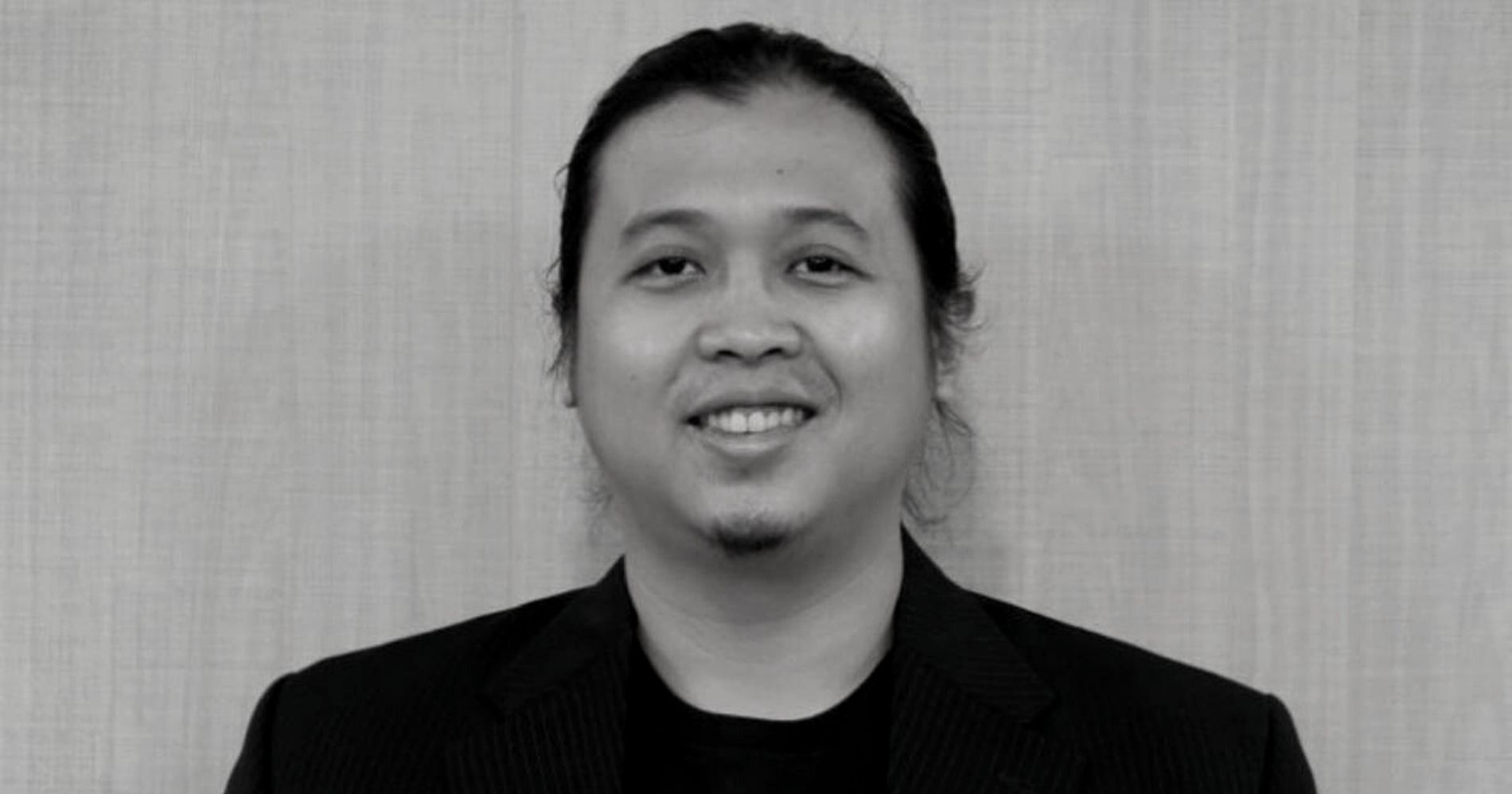 Muhammad Farid Andika Mundur sebagai CEO Restock.id - Pinterest