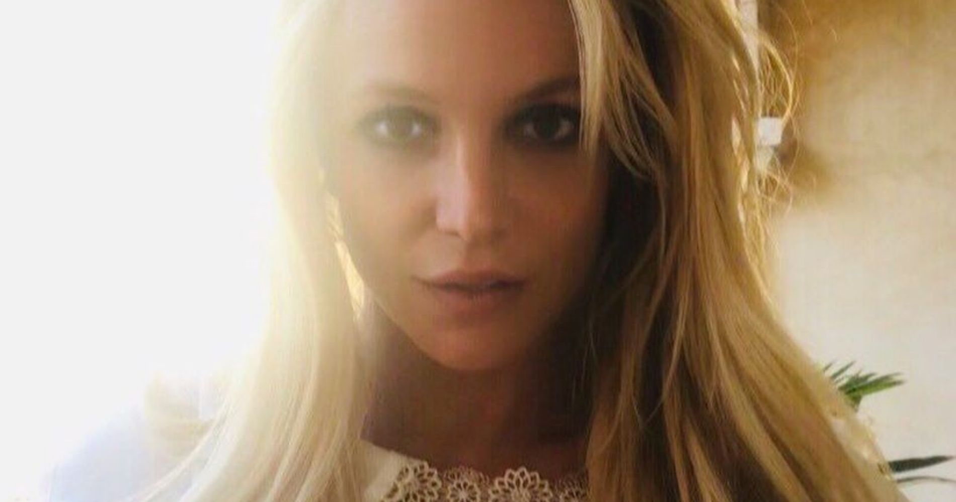 Britney Spears yang Terbebani Conventoriship Illustration Bisnis Muda - Image: Instagram Britney Spears