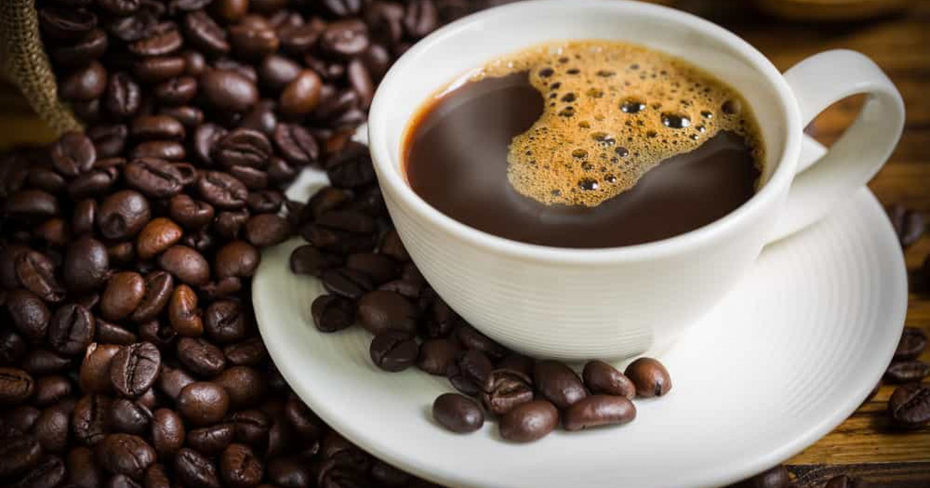 Berbahaya minum kopi setiap hari (Sumber: hellosehat.com)