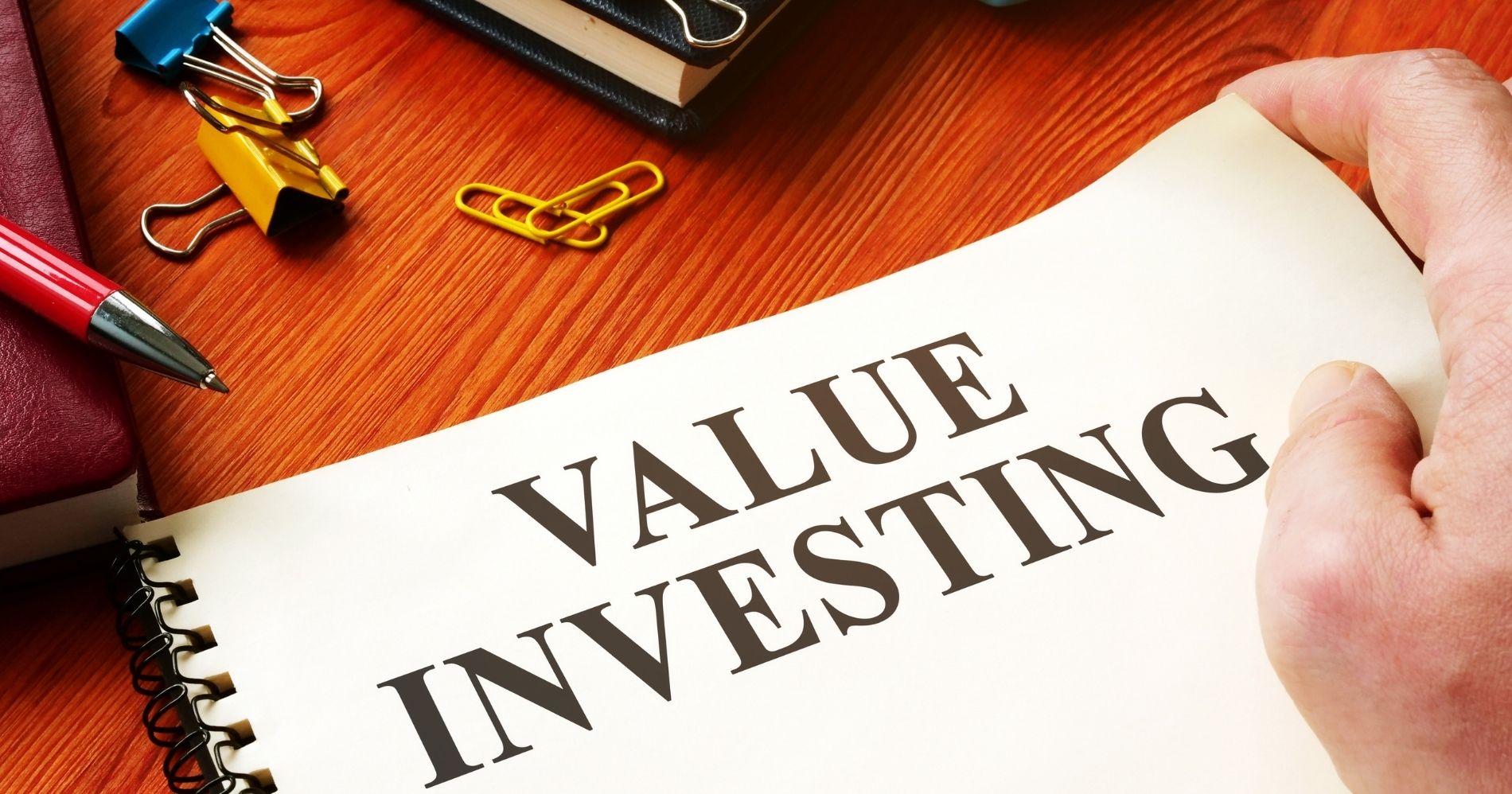 Pentingnya Intrinsic Value dalam Strategi Value Investing Illustration Bisnis Muda - Image: Canva