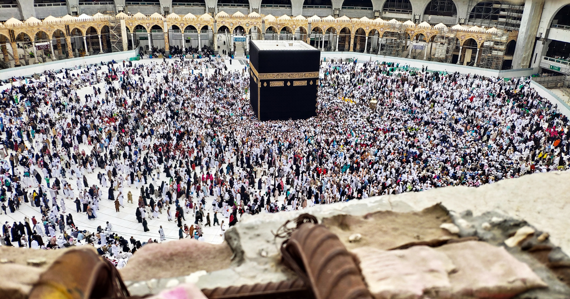 Haji dan Umroh di Makkah (Foto: Canva)