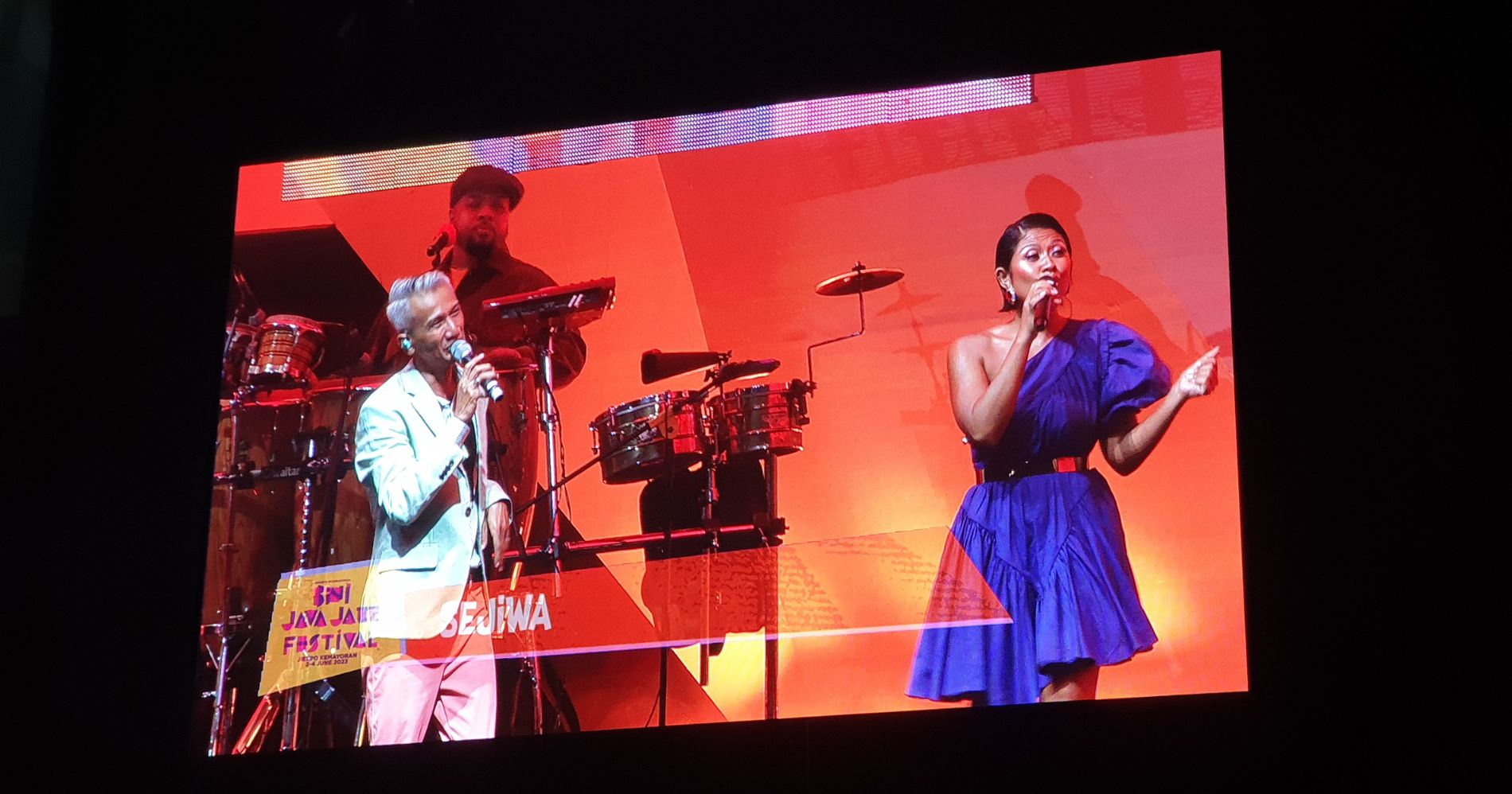 The Groove dan Dira Sugandi bawakan lagu terbaru Sejiwa di Java Jazz Festival 2023