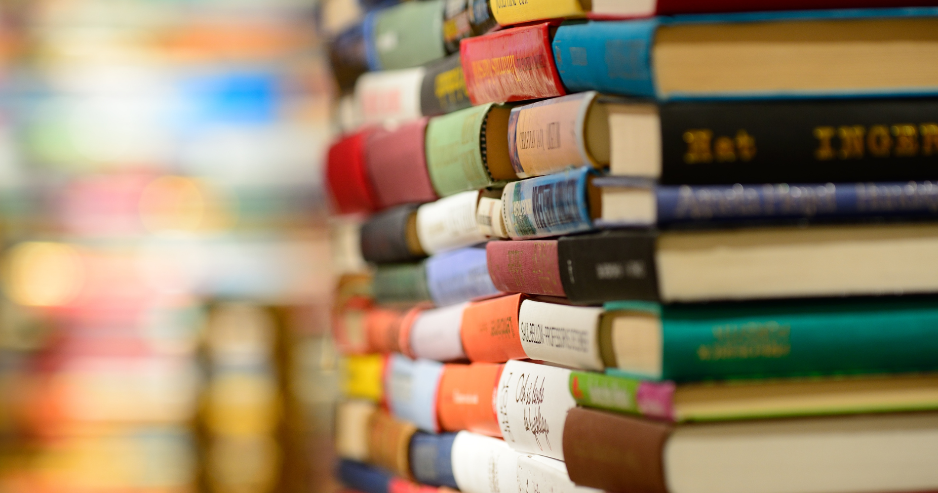 Bazaar buku jarang ditemui di Bumi Anoa