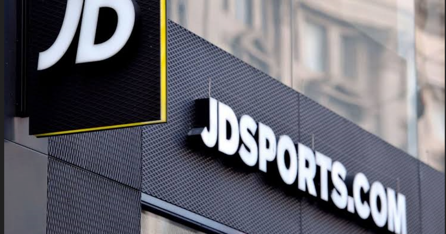 JD Sport merupakan gerai produk  olahraga yang dikelola oleh PT Sinar Eka Selaras Tbk