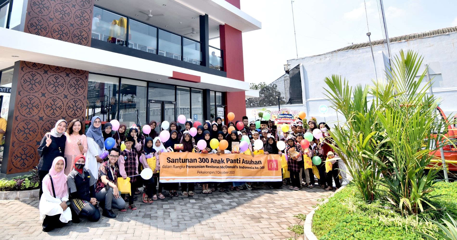 McDonalds Indonesia Bersama Anak-anak Panti Asuhan