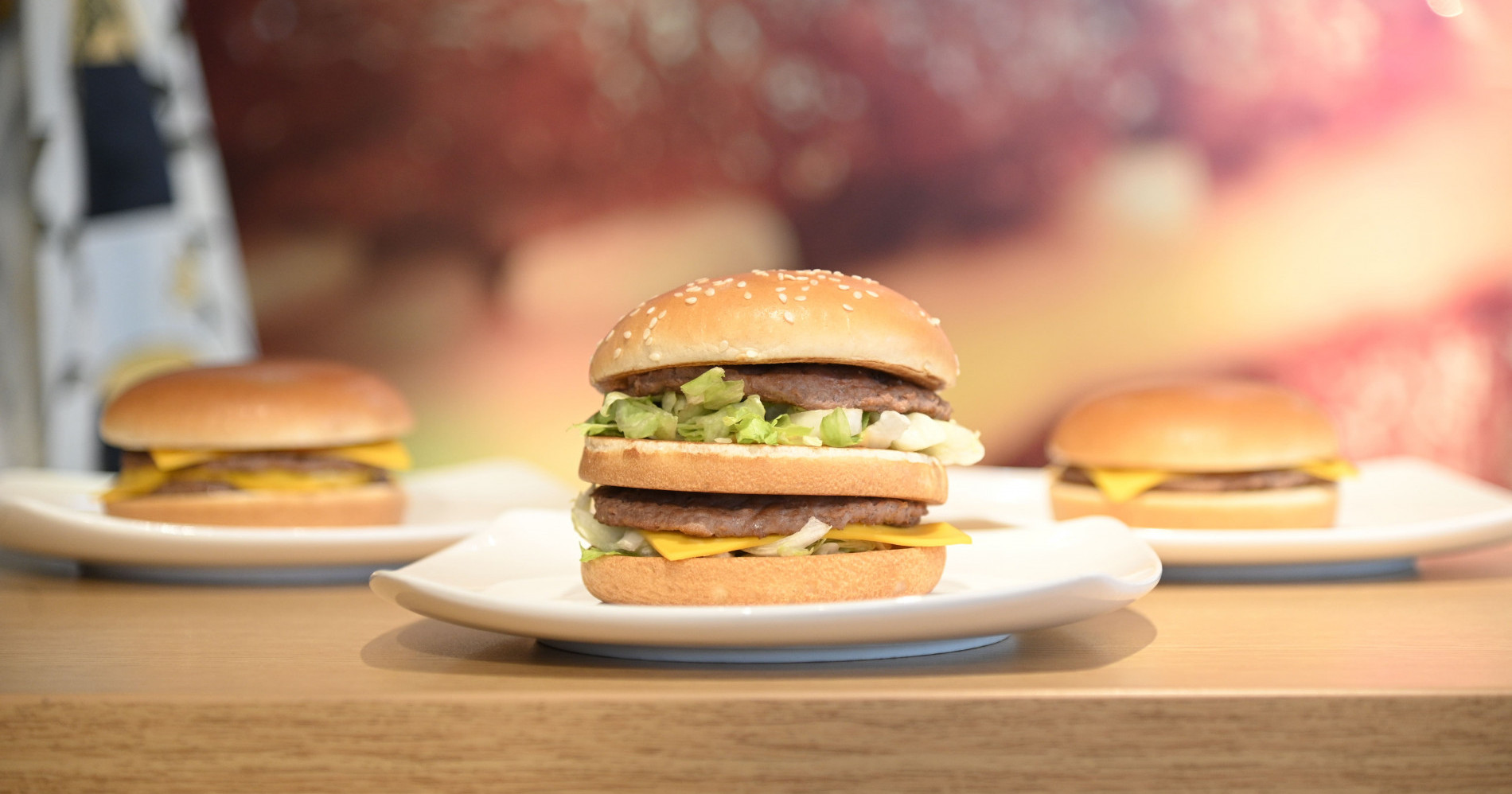McDonald's Indonesia Perkenalkan 'Best Burger', Hotter, Juicier, dan Tastier