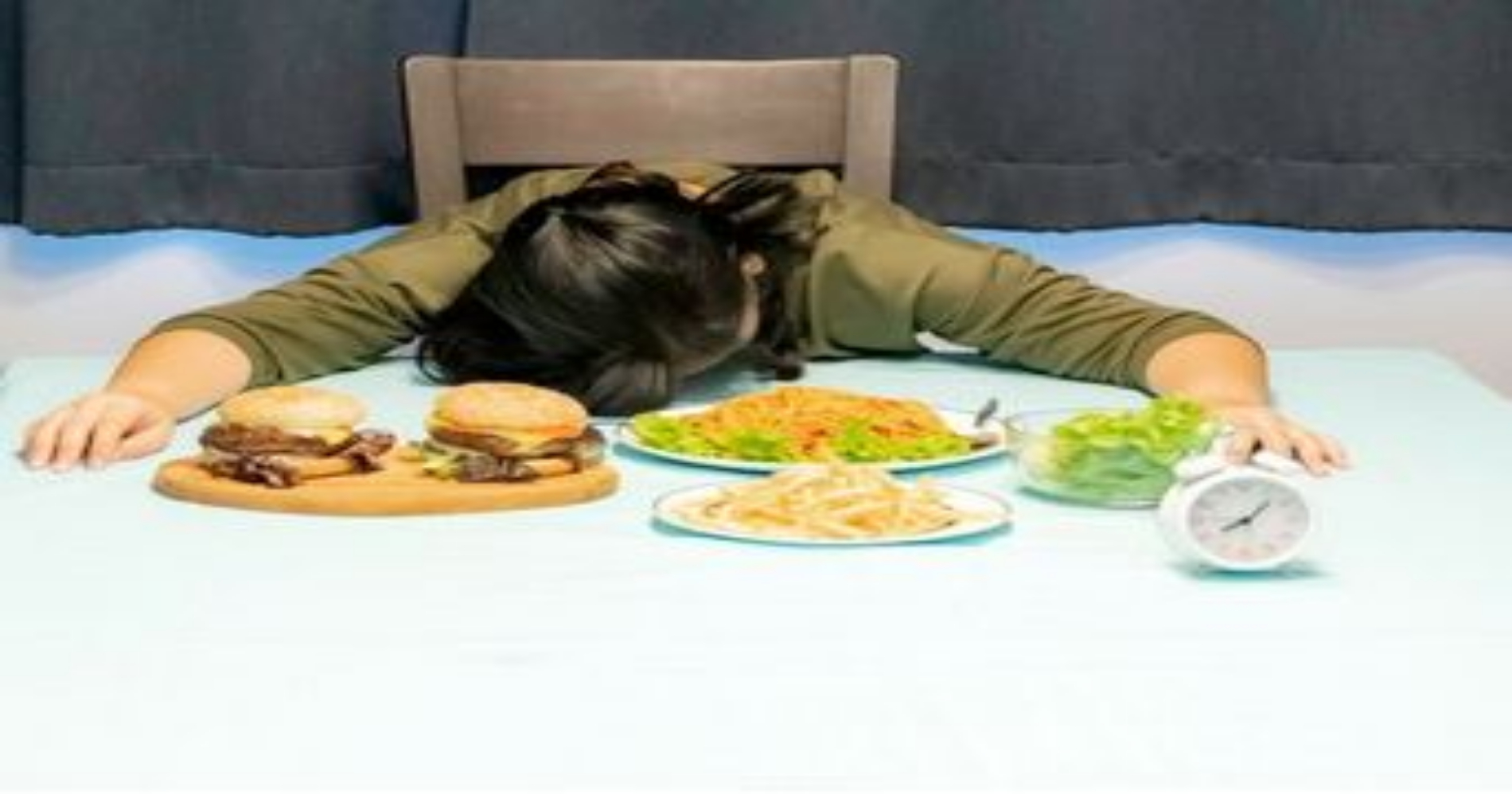 Mengapa Merasa Ingin Tidur Setelah Makan: Penyebab dan Solusi (sbr: freepik)