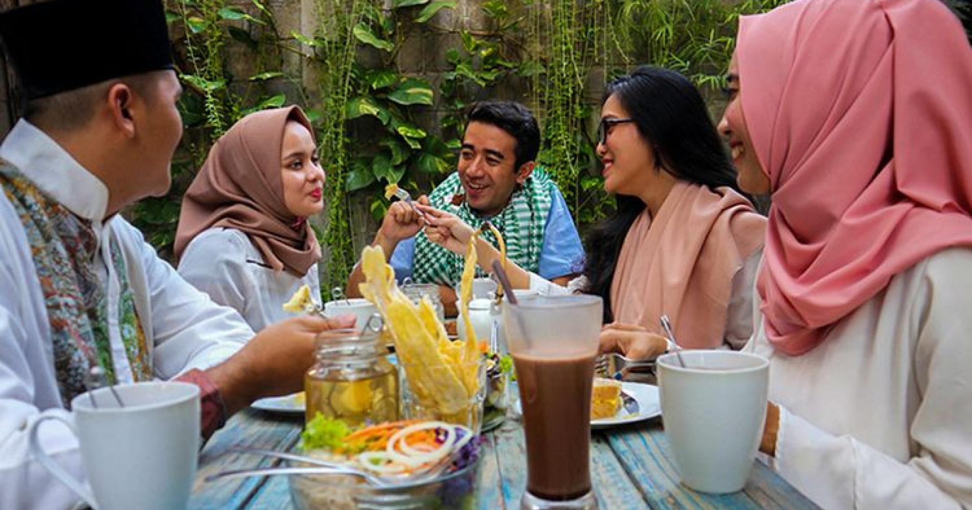 Ilustrasi Kumpul Bersama Keluarga Saat Ramadan (Sumber gambar: kompas.com)