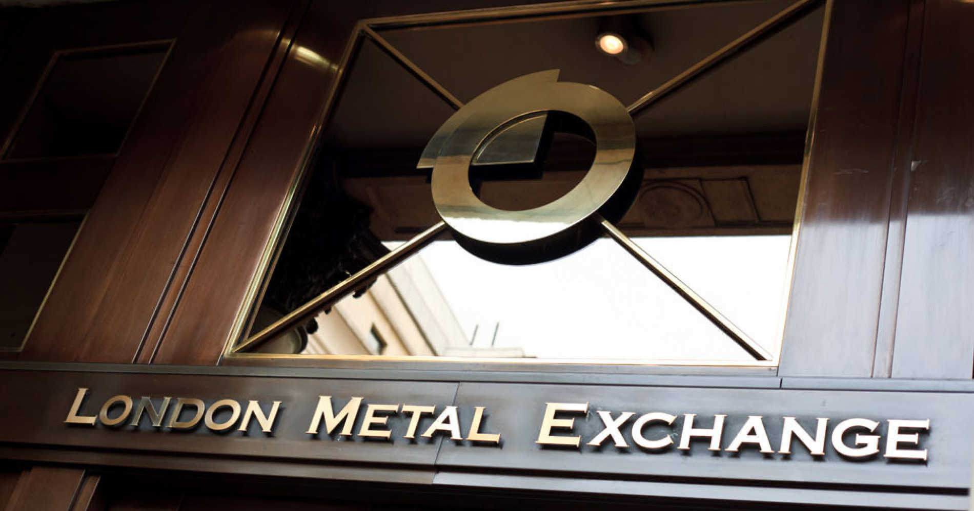 London Metal Exchange (Sumber gambar: zinsa.com)