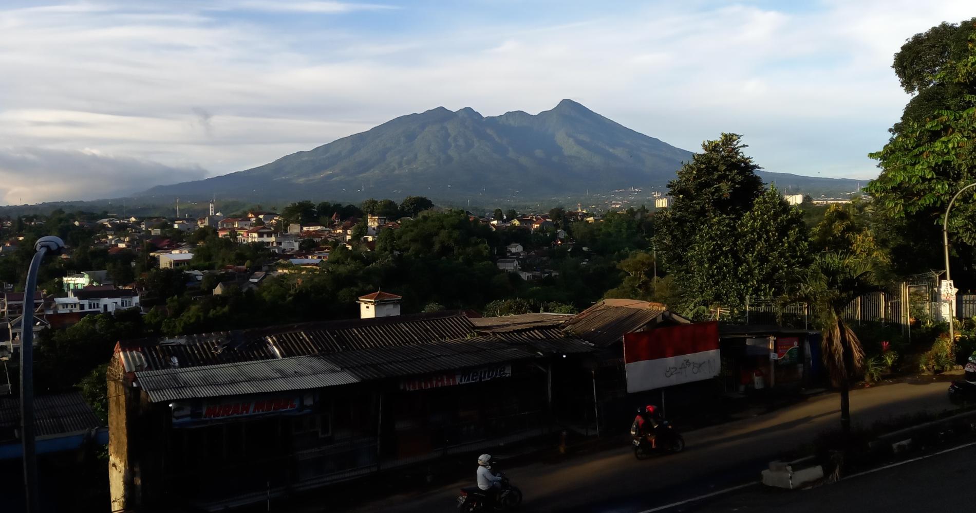 Pemandangan Gunung Salak di Bogor/Canva