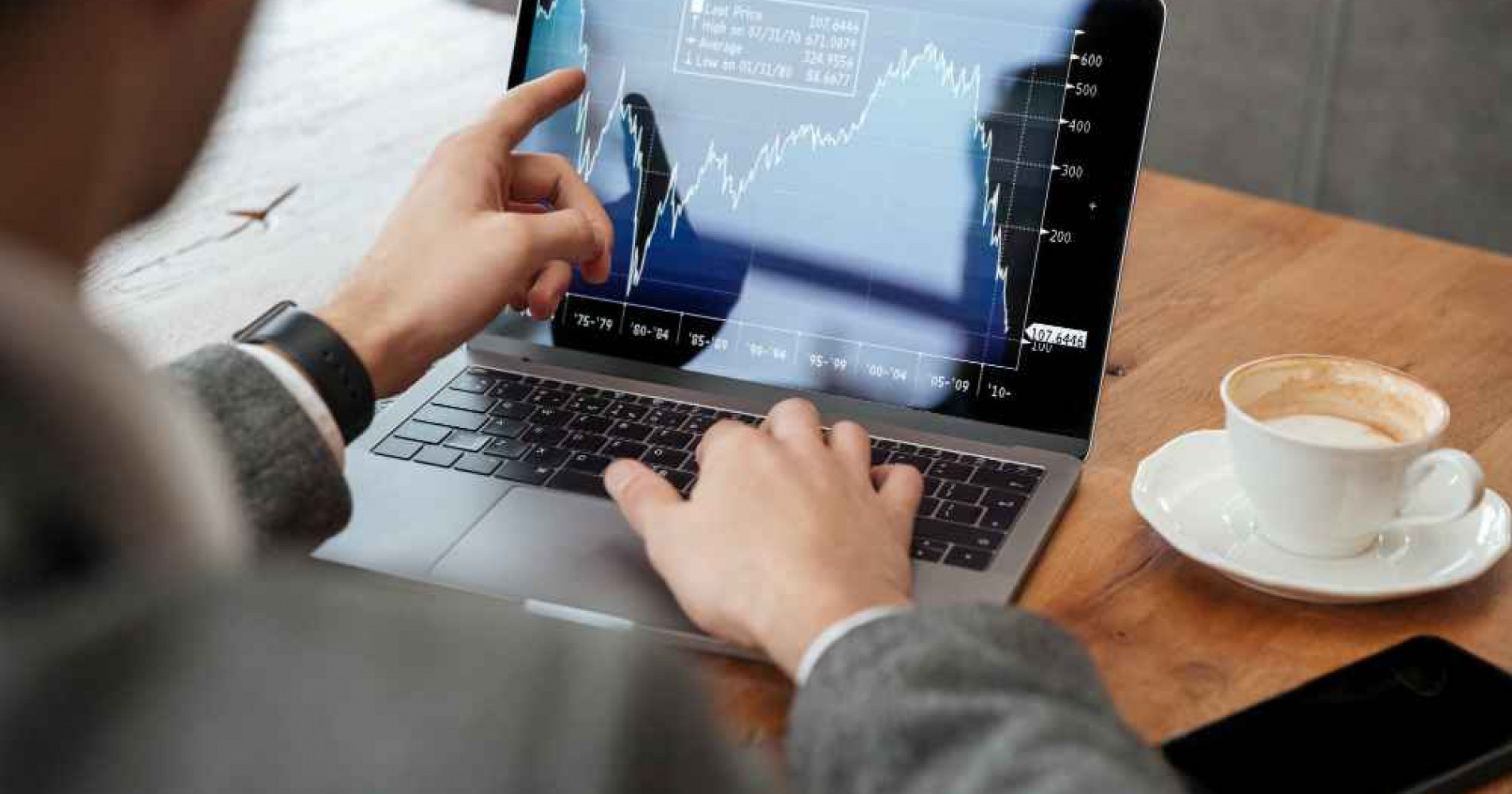 Saham yang cocok untuk diborong investor pemula khususnya gen z, salah satu yang terbaik adalah dengan memahami risiko (Foto.Freepik.com)