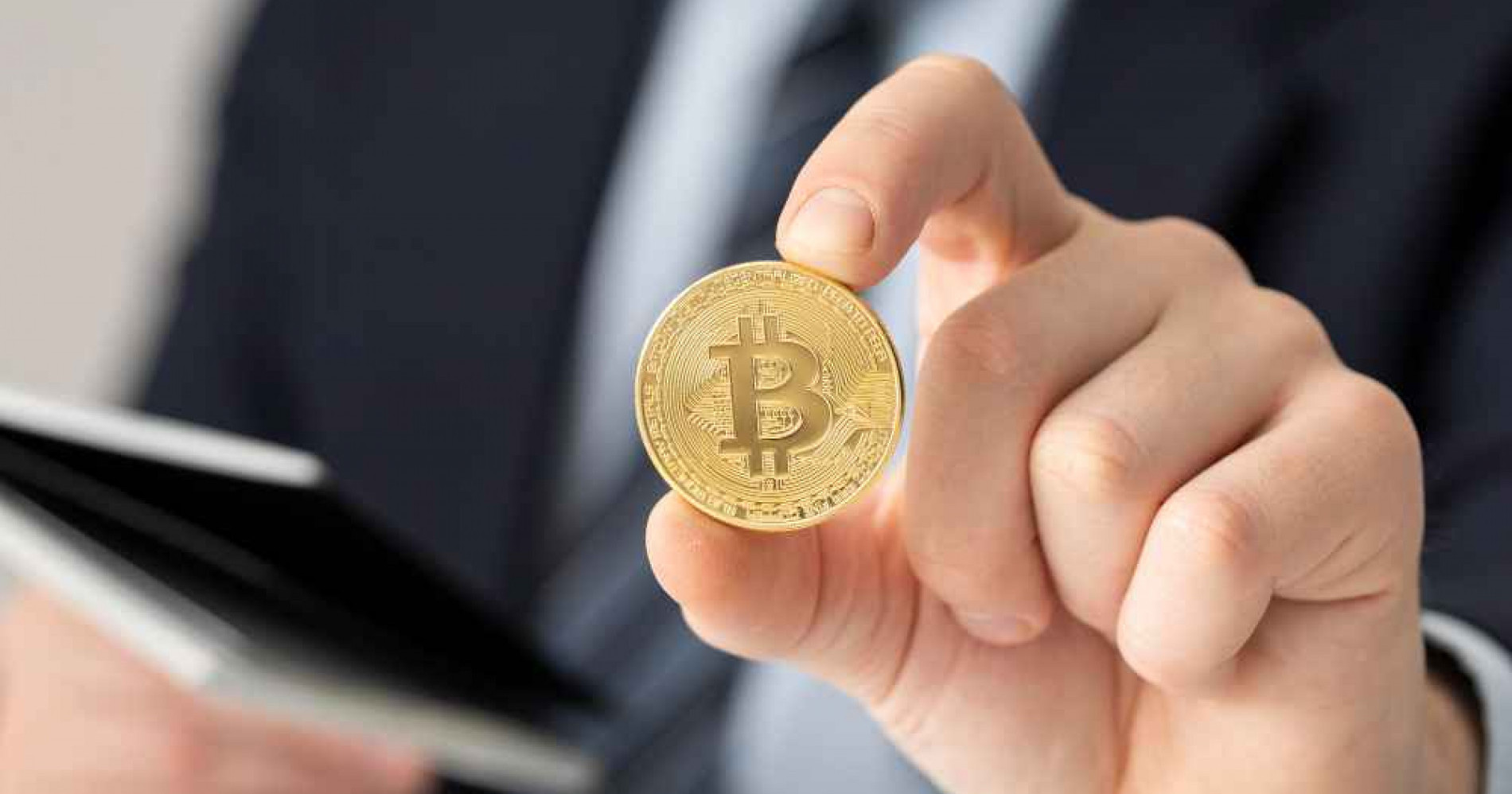 Lonjakan Bitcoin dan Saham Harry Tanoe: Efek Positif Kemenangan Trump. (www.Freepik.com)