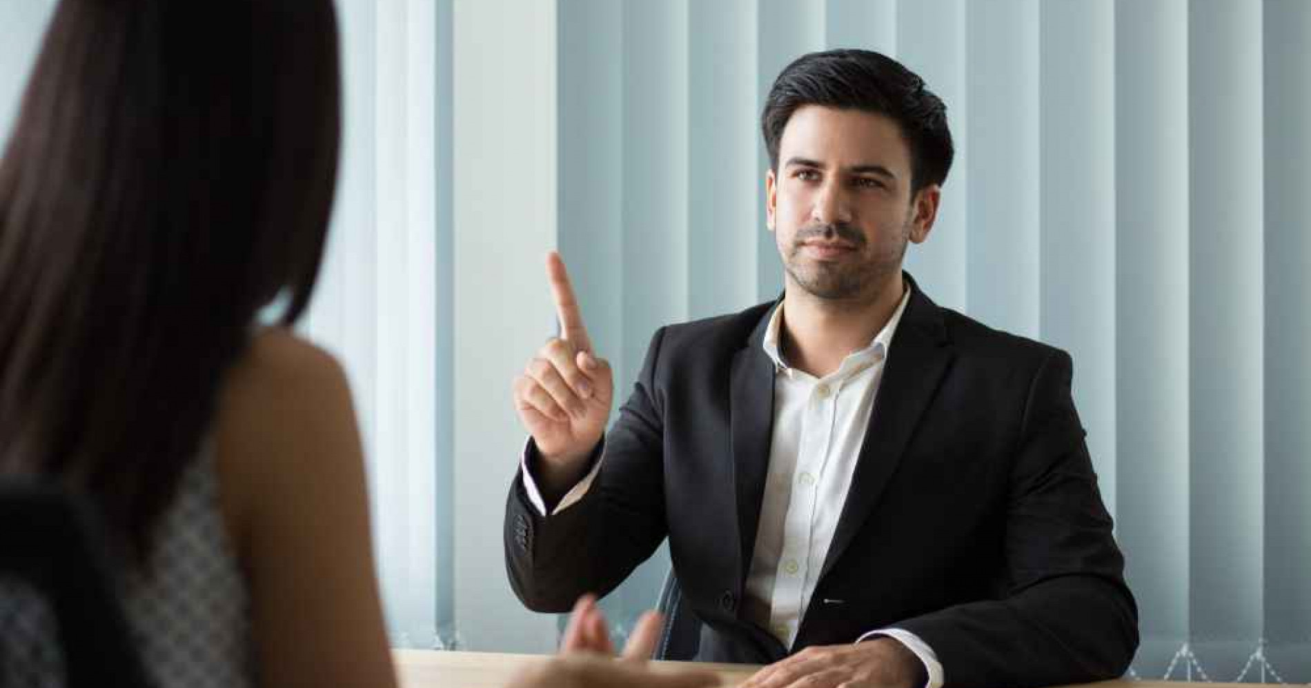 Cara mengatasi stigma negatif kutu loncat di tempat kerja (Foto Freepik.com)