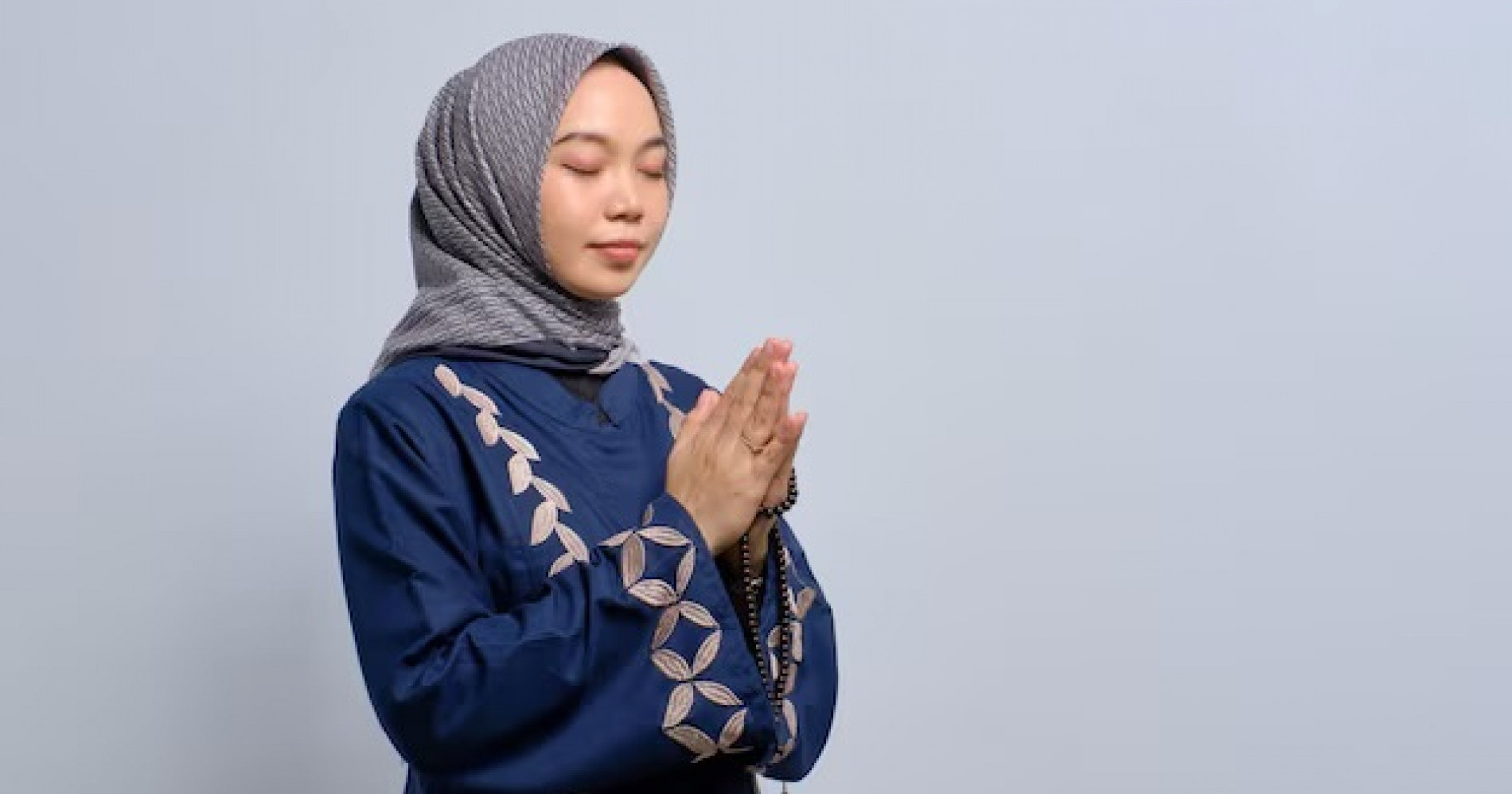 Mulai Hijrah di Ramadan: Perubahan Kecil, Dampak Besar! (Sumber gambar: Freepik)