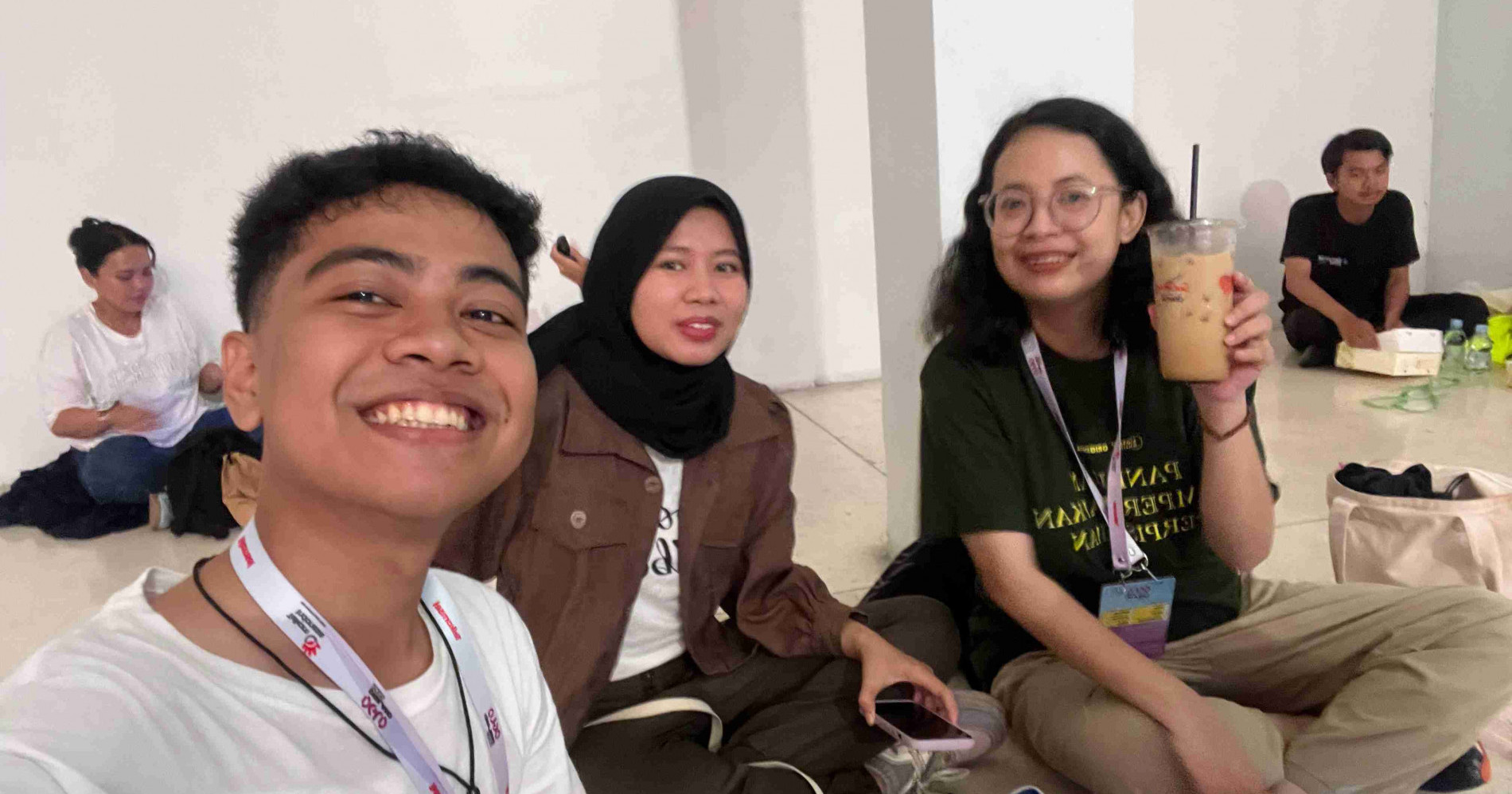 Keseruan ikut Digiland 2025 bersama Komunitas Bisnis Muda (Foto Dokumen Bisnis Muda) Keseruan ikut Digiland 2025 bersama Komunitas Bisnis Muda (Foto Dokumen Bisnis Muda)