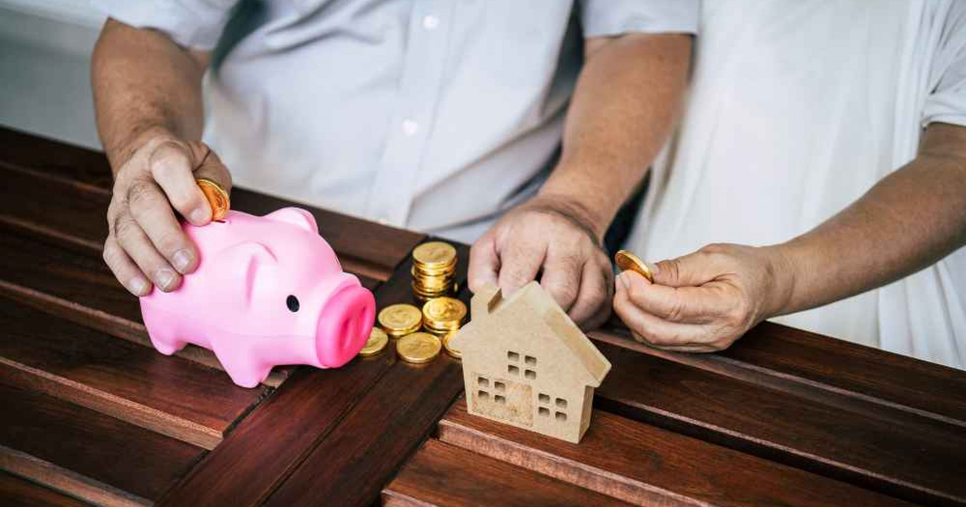 Menyiapkan dana pensiun, mesti mulai dari kapan sih? (Foto Freepik.com) Menyiapkan dana pensiun, mesti mulai dari kapan sih? (Foto Freepik.com)
