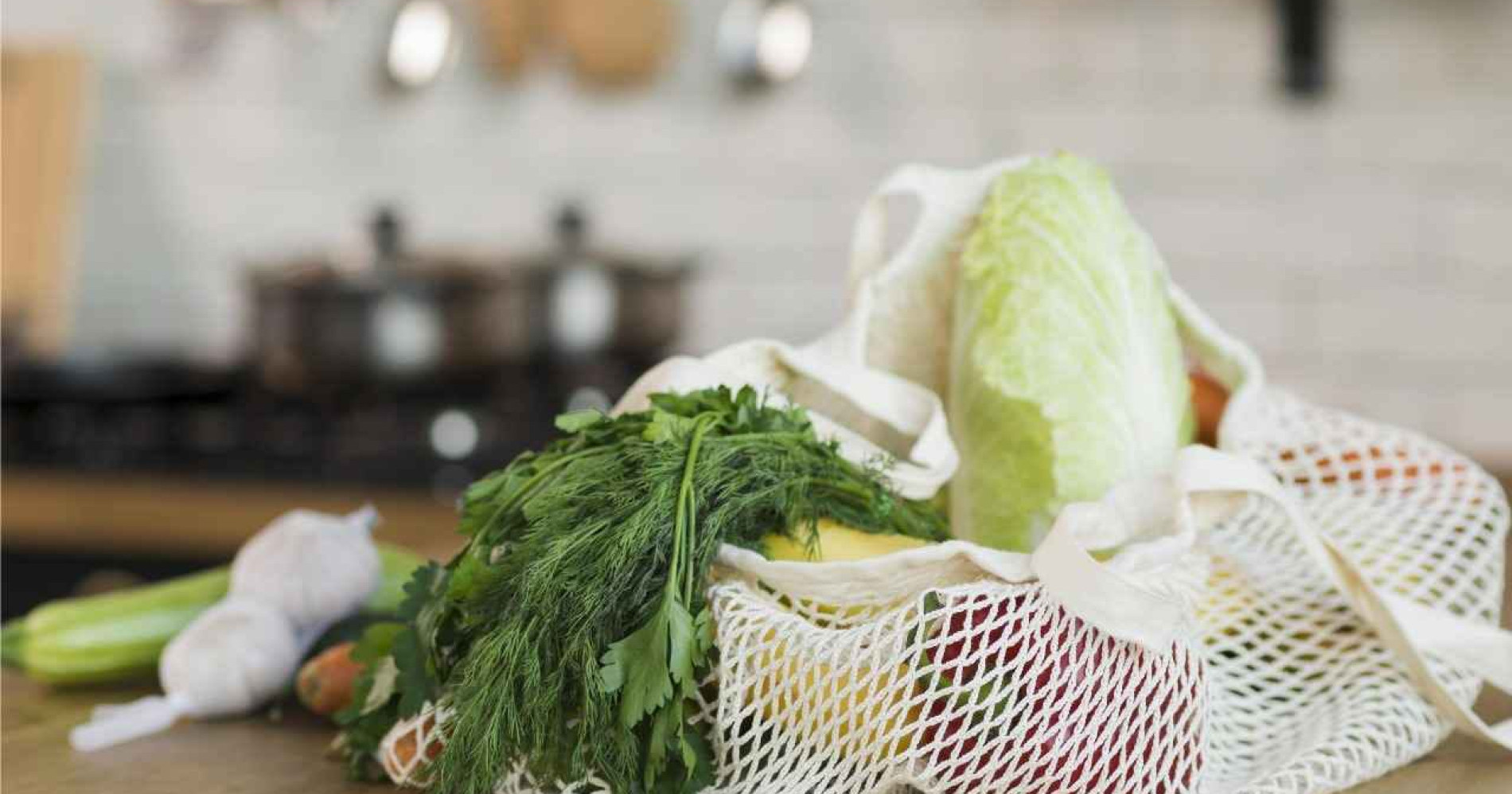 Ilustrasi sayur yang akan menjadi sampah dapur (Sumber gambar: Freepik.com) Ilustrasi sayur yang akan menjadi sampah dapur (Sumber gambar: Freepik.com)