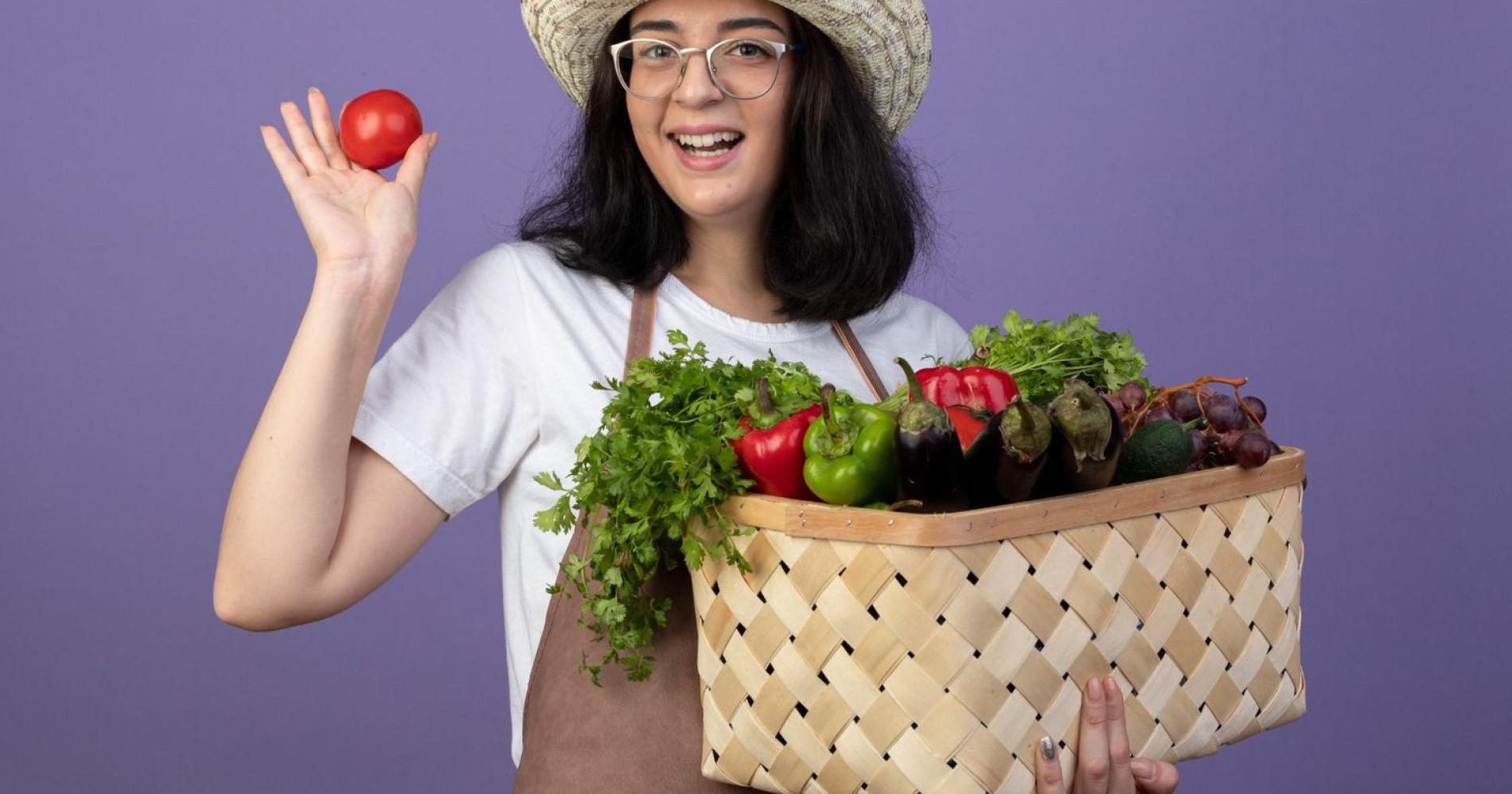 Memilih sayuran untuk Urban farming (Sumber: freepik.com) Memilih sayuran untuk Urban farming (Sumber: freepik.com)