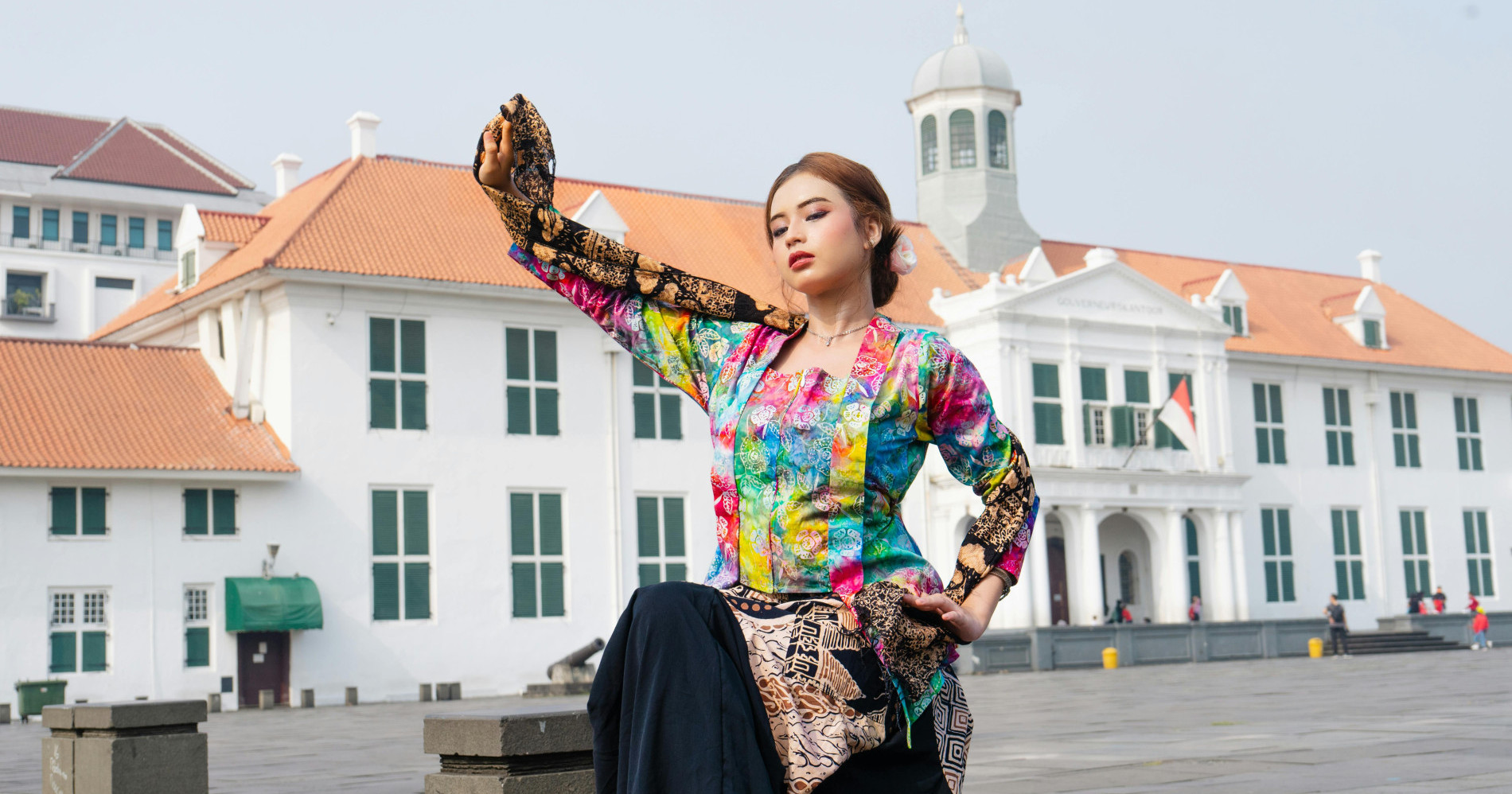 5 Mix and Mtach Batik yang Cocok untuk Gen-Z (Sumber gambar: Pexels) 5 Mix and Mtach Batik yang Cocok untuk Gen-Z (Sumber gambar: Pexels)