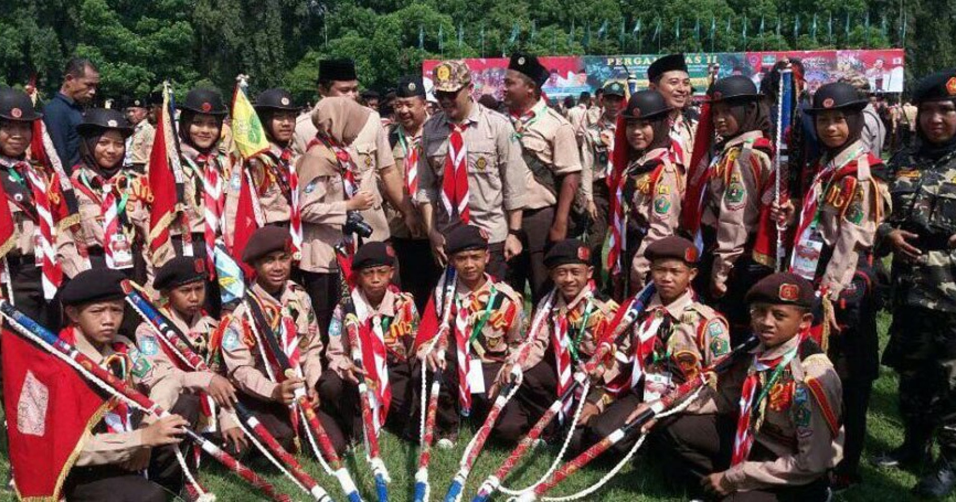 Ilustrasi sedang melaksanakan kegiatan pramuka (Foto Wikimedia Commons) Ilustrasi sedang melaksanakan kegiatan pramuka (Foto Wikimedia Commons)