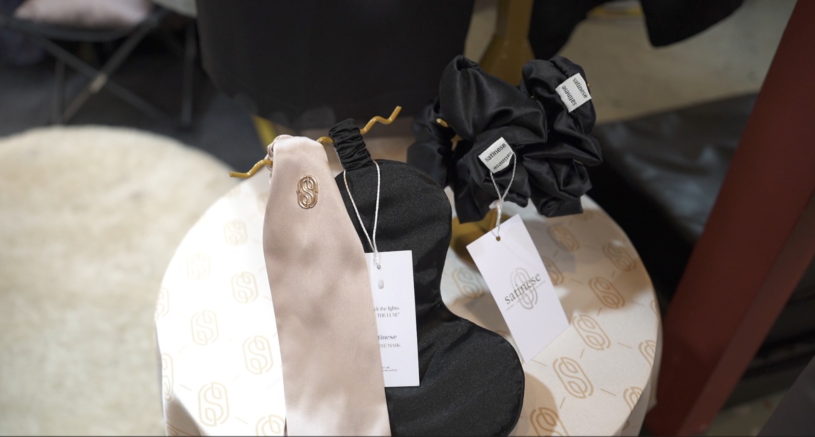 Sleep Eye Mask Satinese