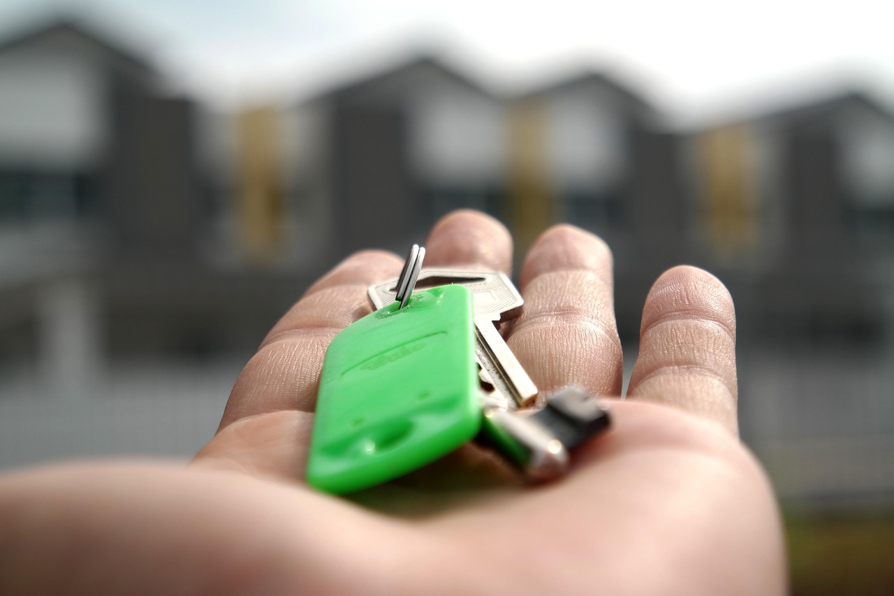 Aspek ini harus disimak sebelum menentukan KPR atau ngontrak. [Sumber: Pixabay]