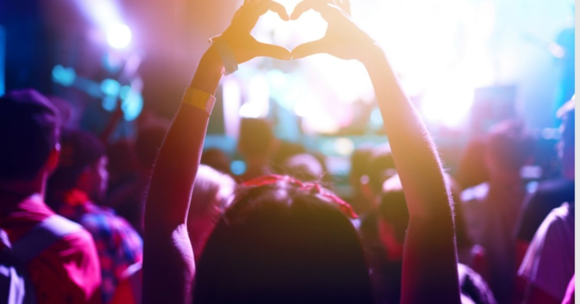 5 Tips Persiapan Nonton Konser agar Optimal dan Tidak Boncos. Sumber Gambar Adobe Express