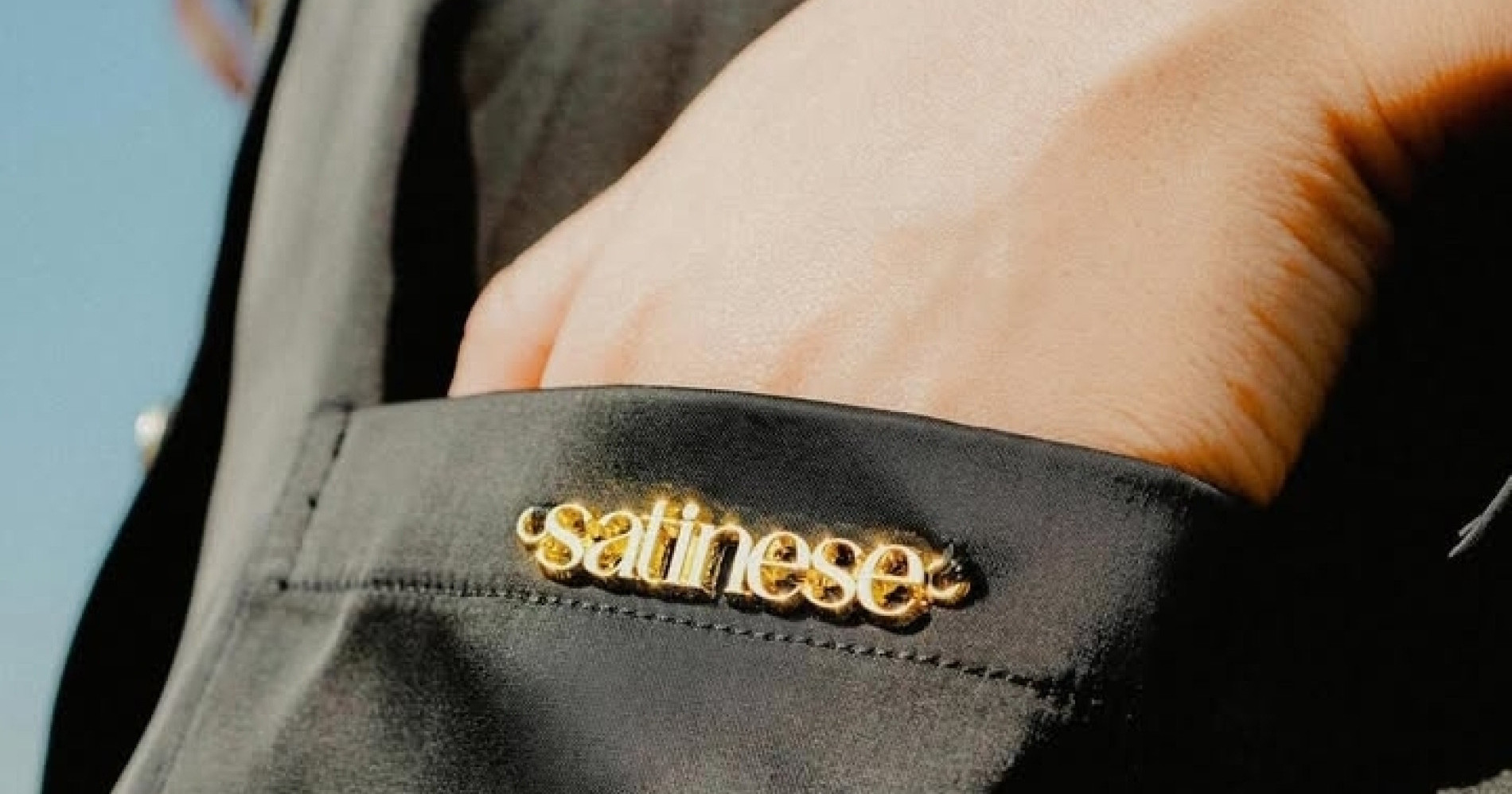 Produk elegan dari Satinese (Sumber gambar: Instagram @Satinese.id)