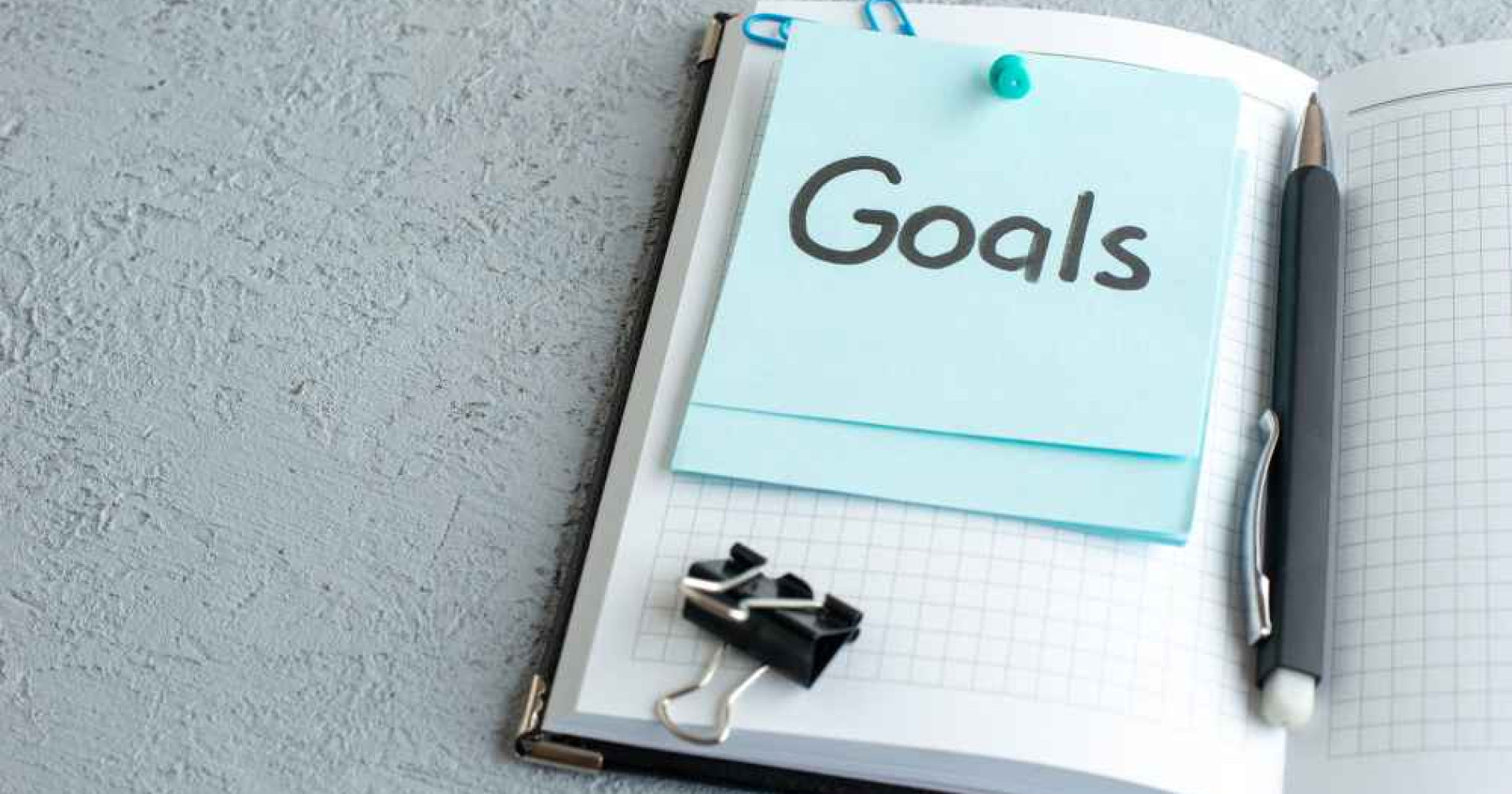 Ilustrasi melihat kembali resolusi di tahun 2025 (Foto Freepik.com)