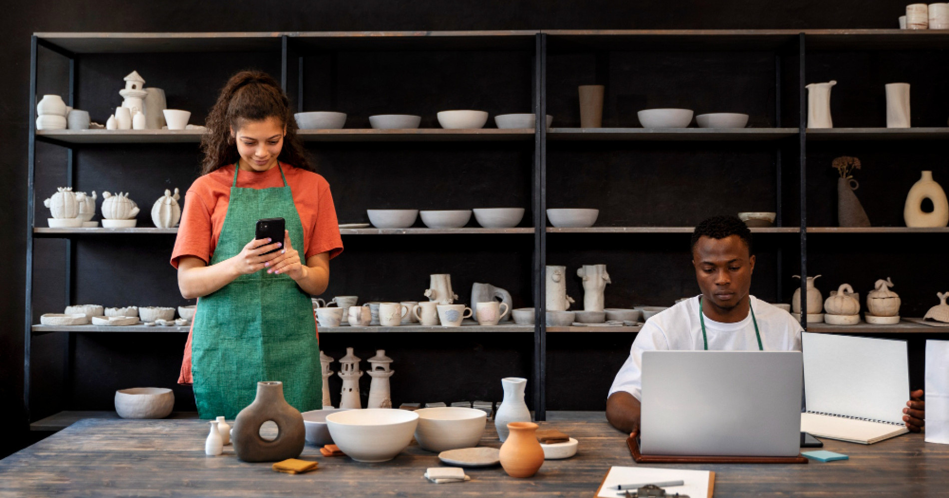 Ilustrasi sebuah Usaha Mikro Kecil dan Menengah atau UMKM (Sumber gambar : freepik.com)