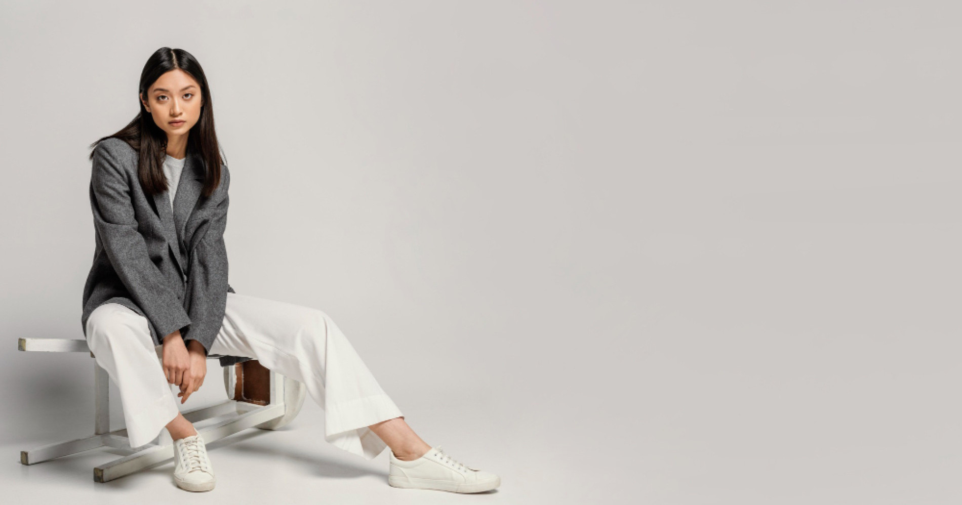 Ilustrasi quiet luxury (sumber gambar : freepik.com)