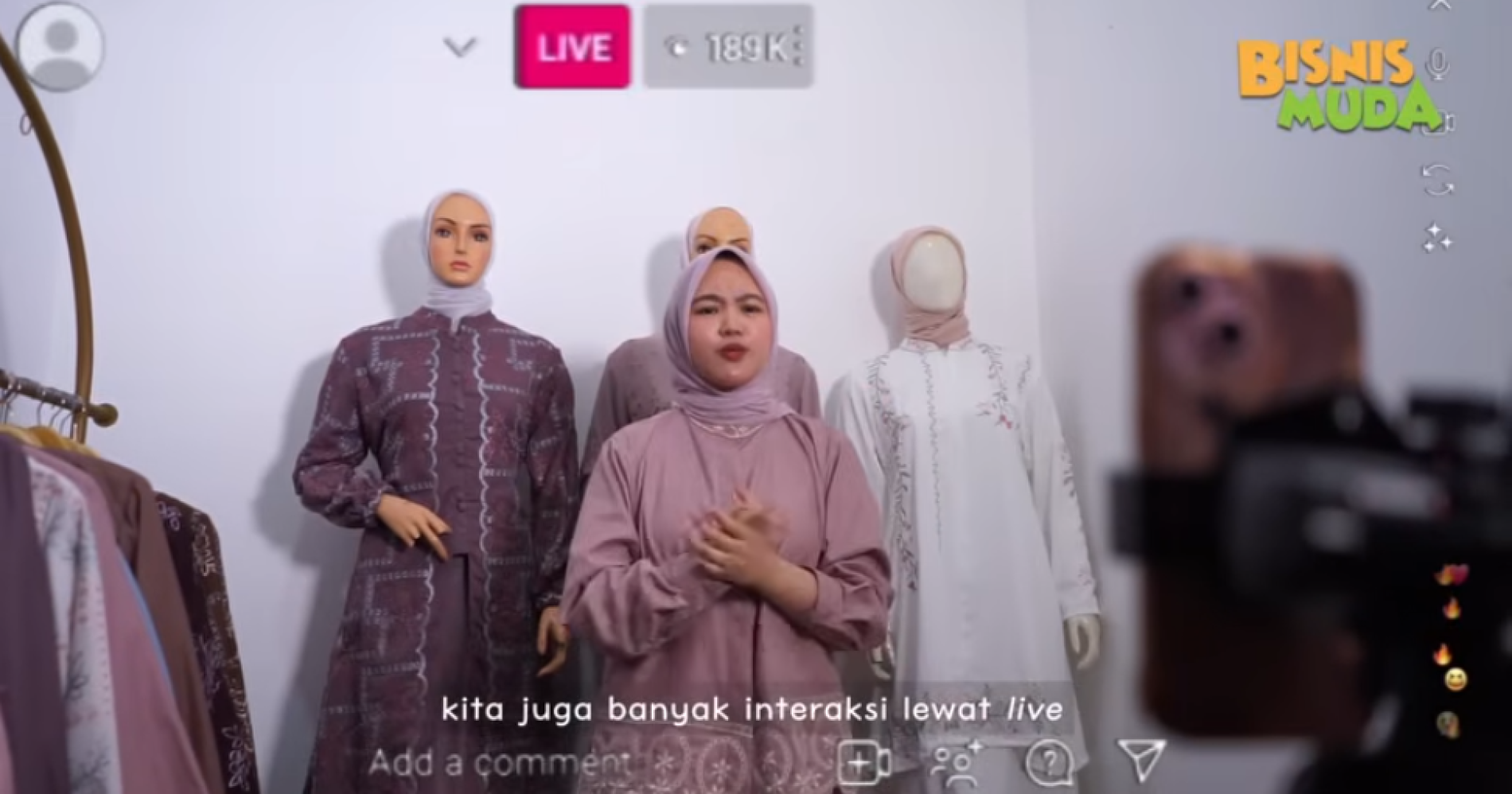 Screenshot YouTube Elnisha Boutique di website Bisnis Muda