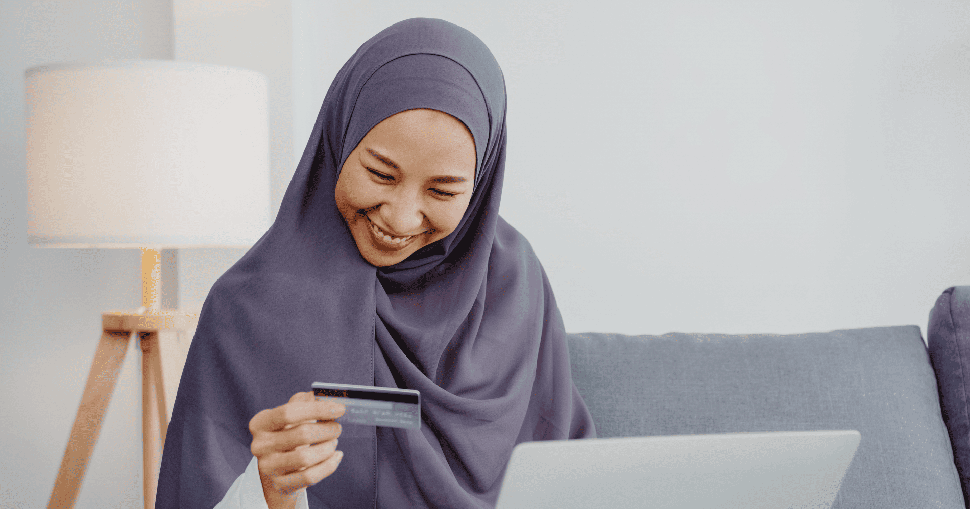 Kontrol THR saat Lebaran (Sumber: Freepik.com)