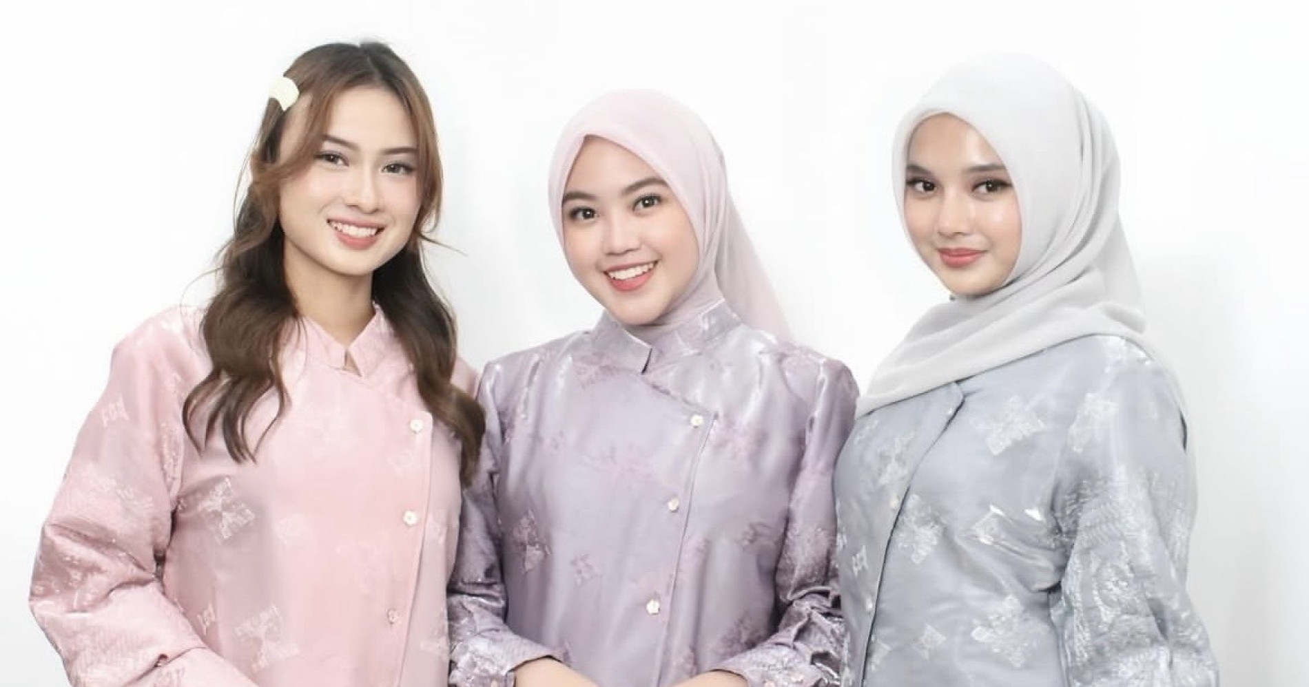 Produk Fashion Elnisha Boutique yang Dipasarkan Melalui Platform E-Commerce (Sumber gambar: Instagram elnishaboutique)