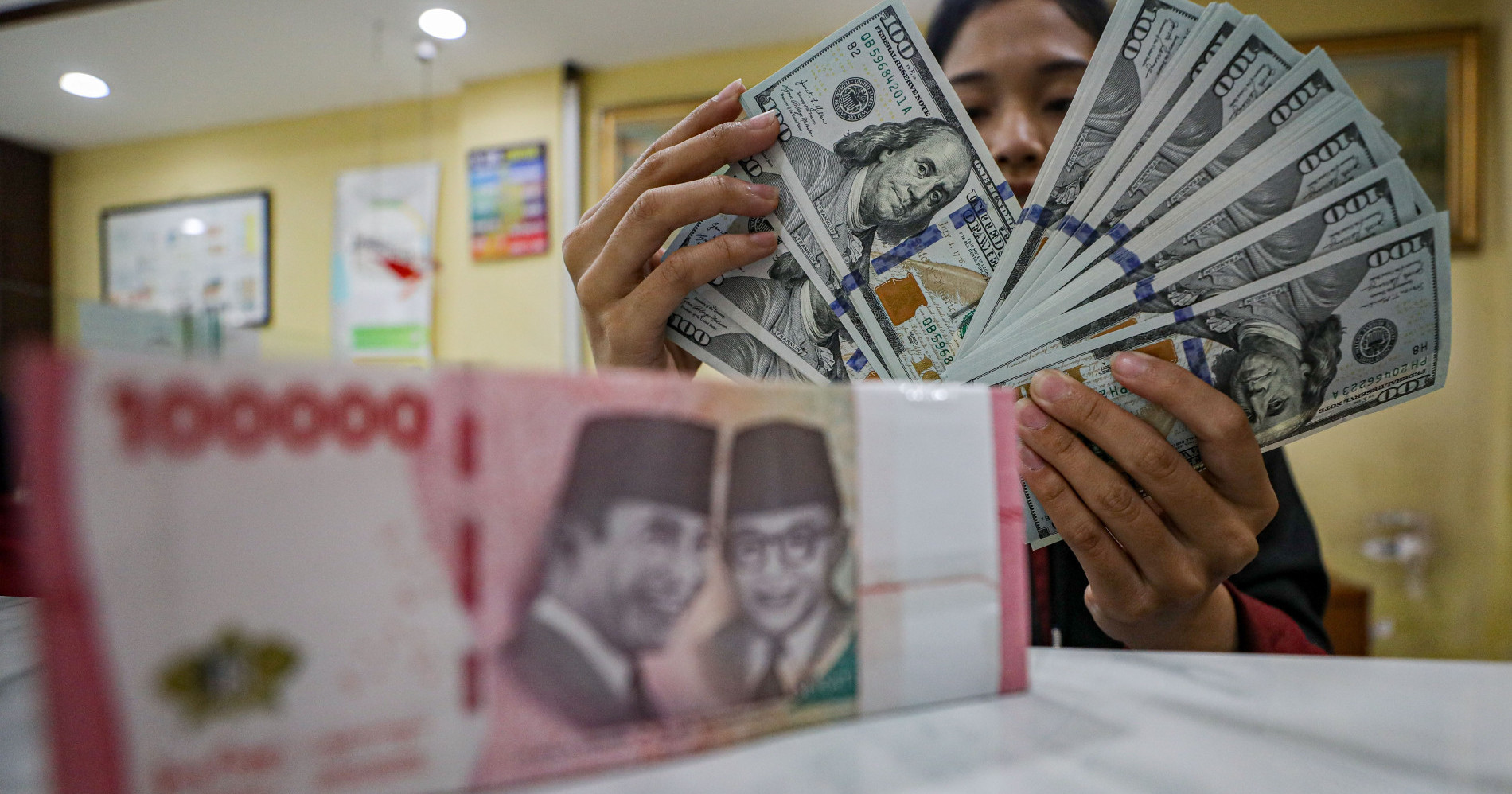 Perlu upaya melakukan diversifikasi aset. Sumber: Bisnis Indonesia