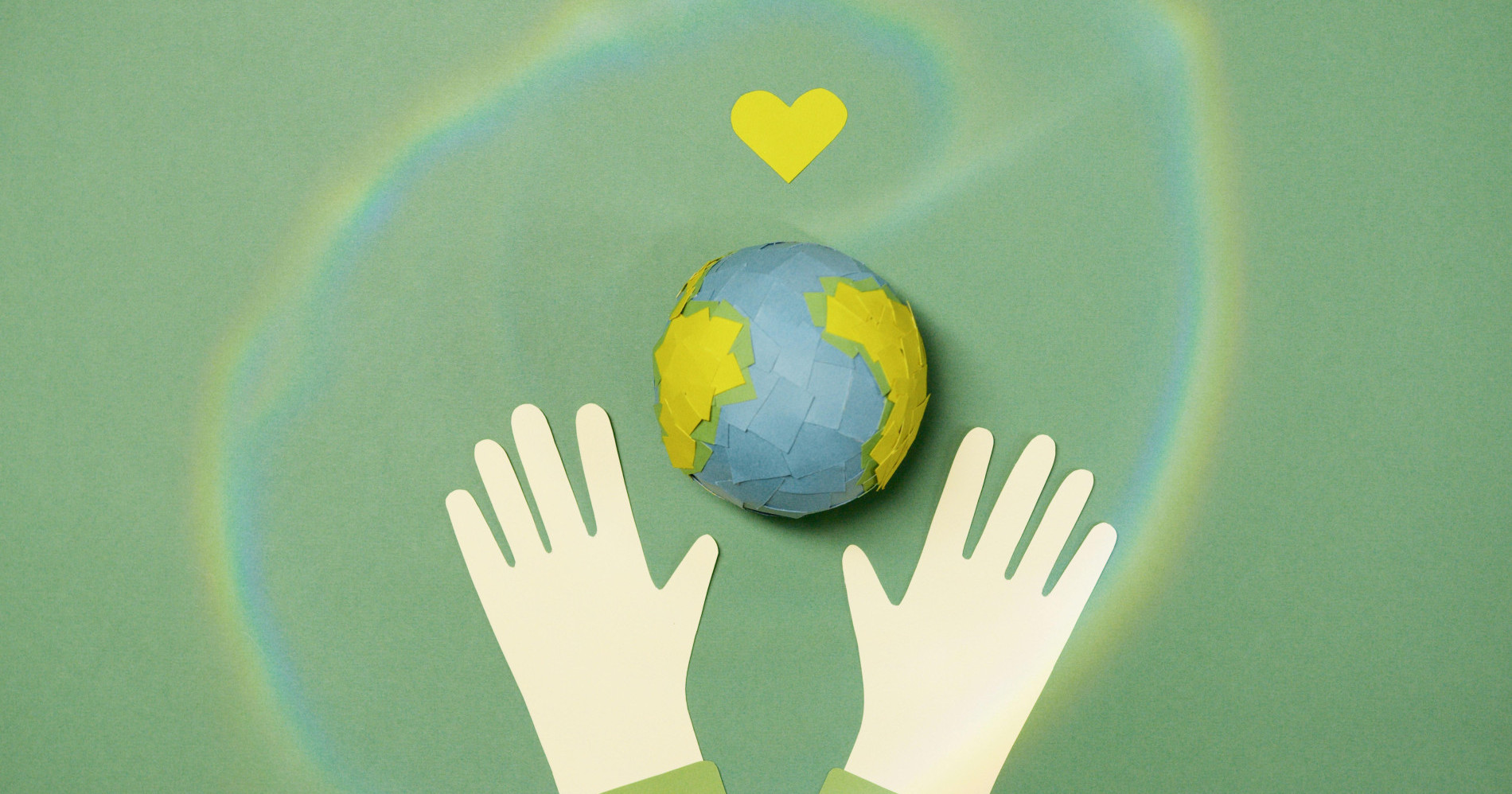 Sayangi bumi/foto dari Artem Podrez/Pexels.com