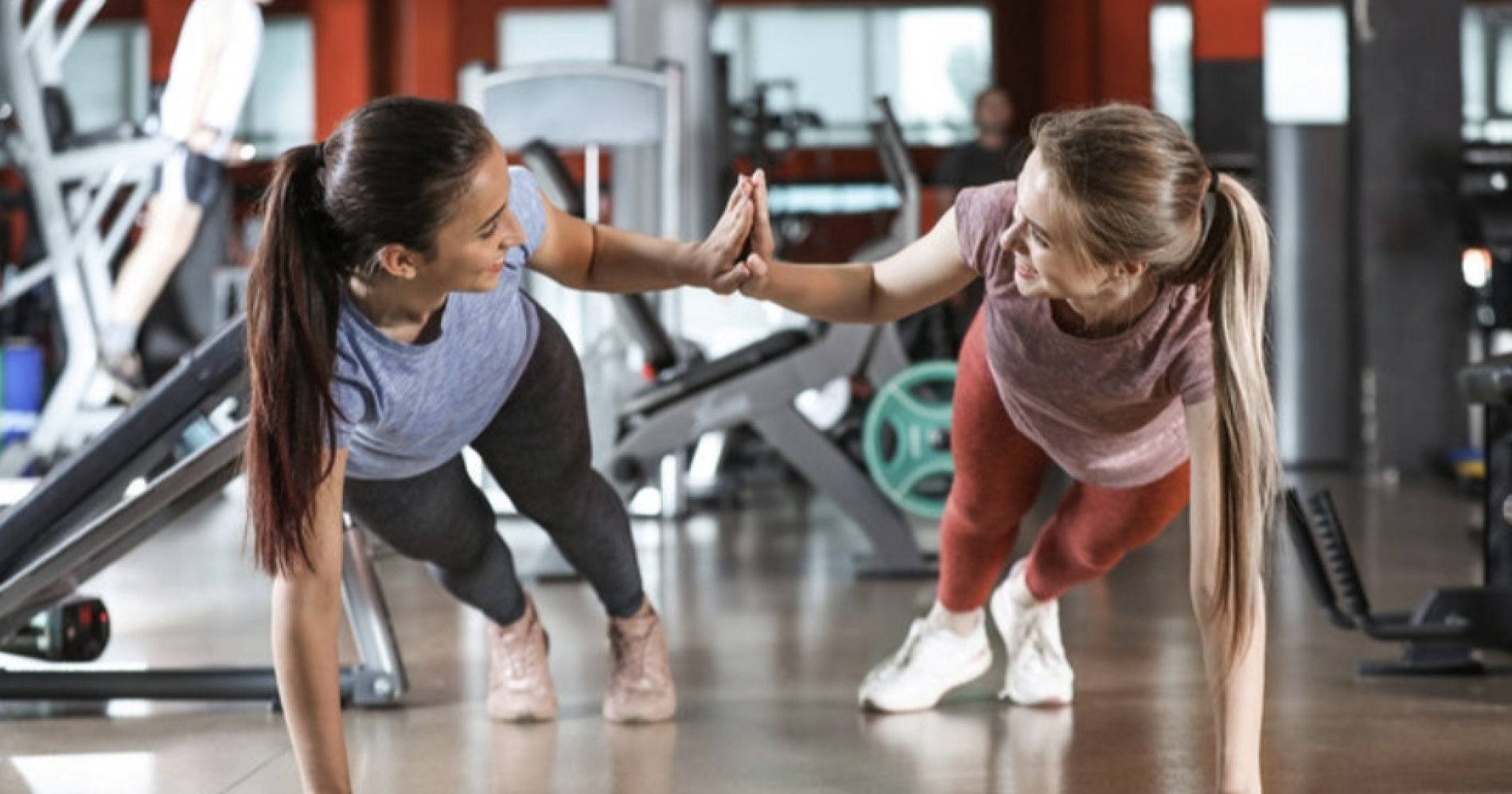 Member Gym Mahal? Simak 5 Pertimbangan Ini Sebelum Mulai Olahraga. Sumber Gambar Adobe Express
