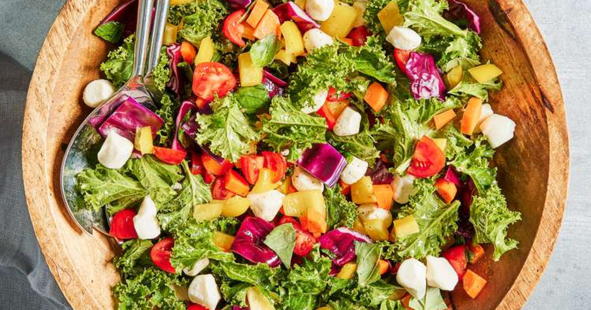Ilustrasi foto salad sayur (Sumber: eatingwell.com)