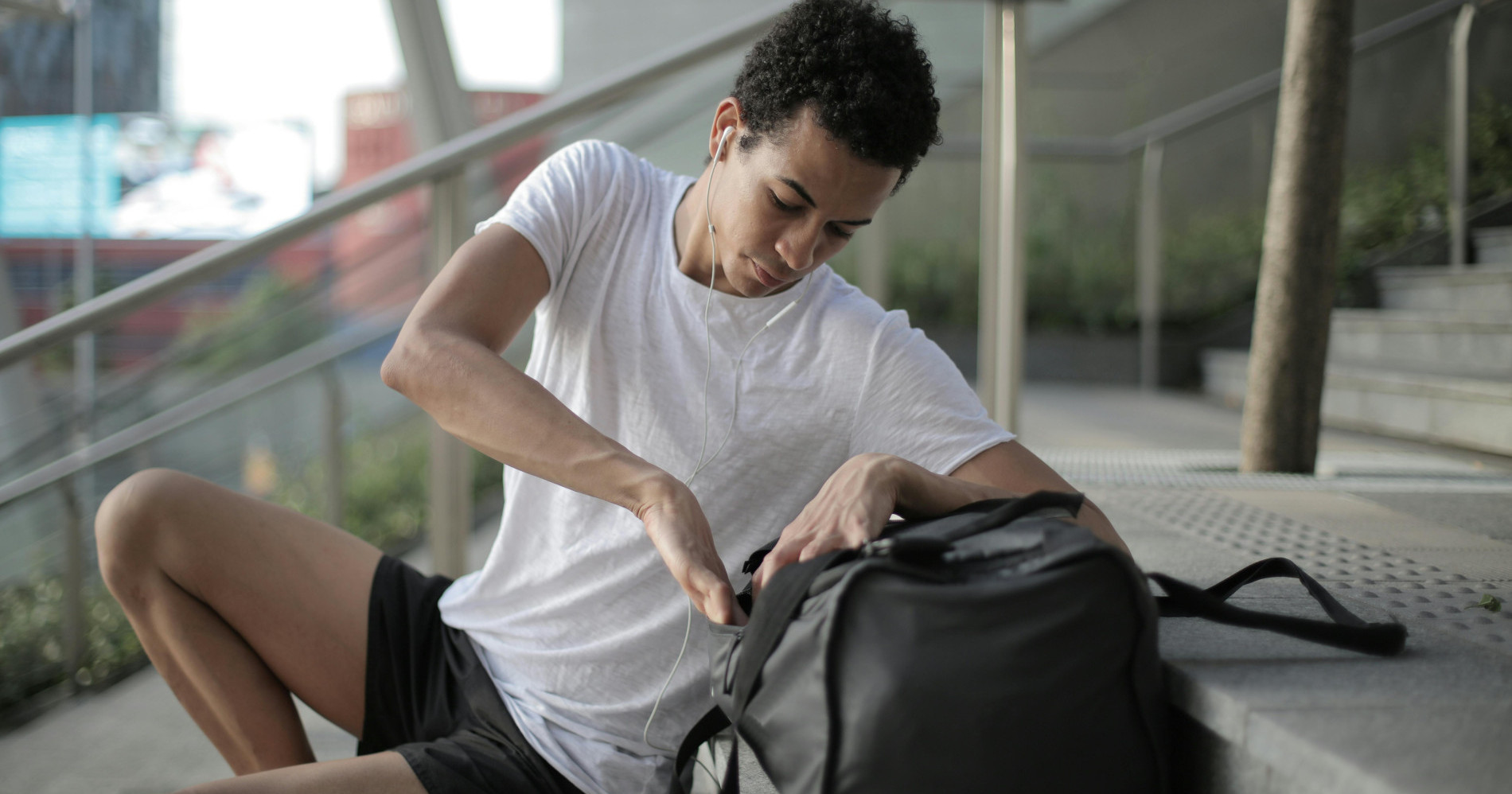Sport bag (Sumber gambar: Pexels)