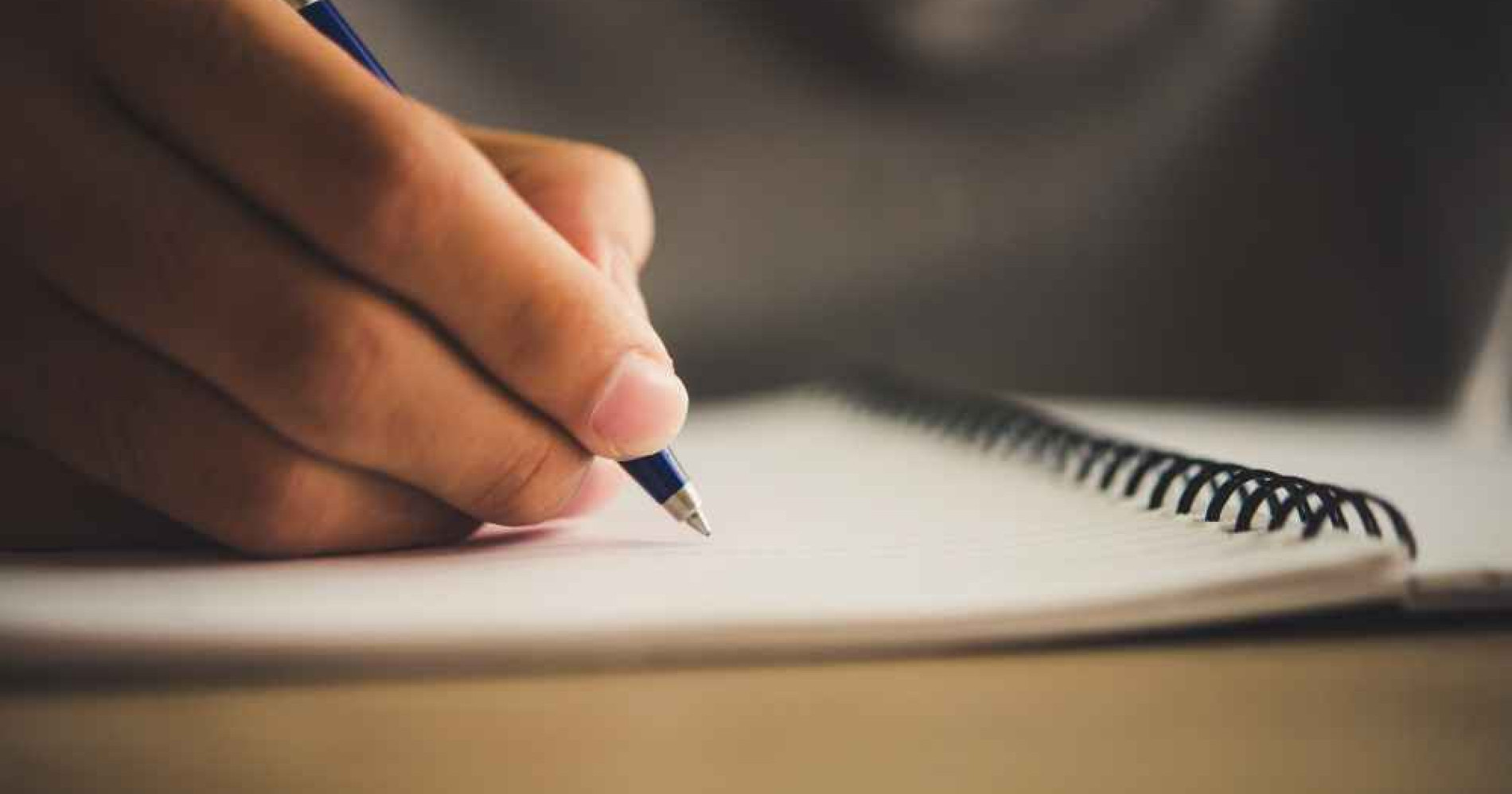 Writing Challenge Juni-Juli Bisnis Muda dengan Praba (Foto Freepik.com)