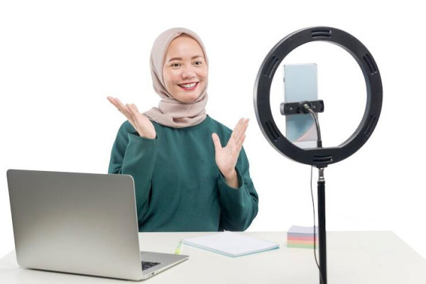 Bisnis Muda